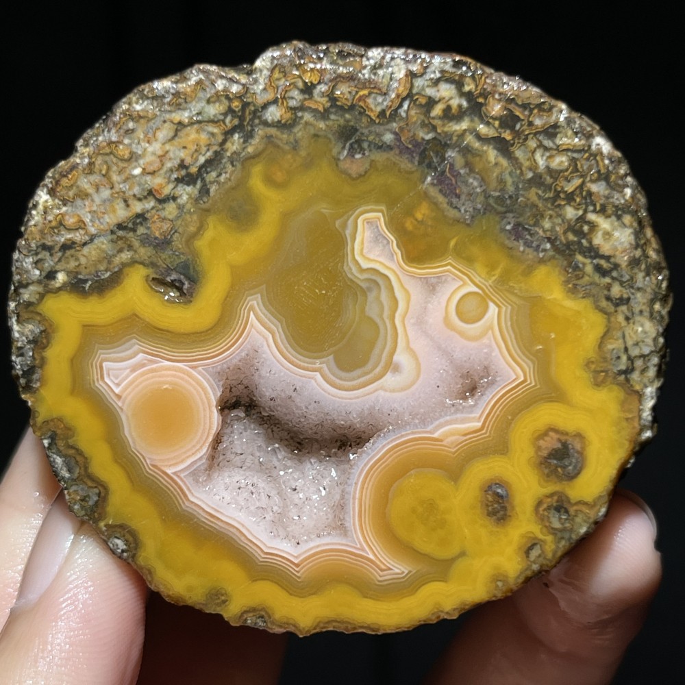 Half Rough Agate ore crystal Achat Nodule Chinese bloody battle Agate 100g A066