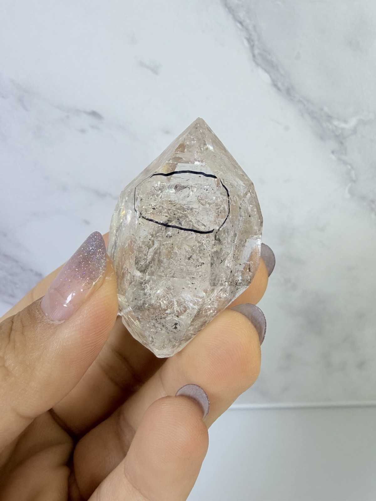 High Luster Enhydro Quartz w/ Moving Bubble &/or Carbon/Black Inclusions,A490