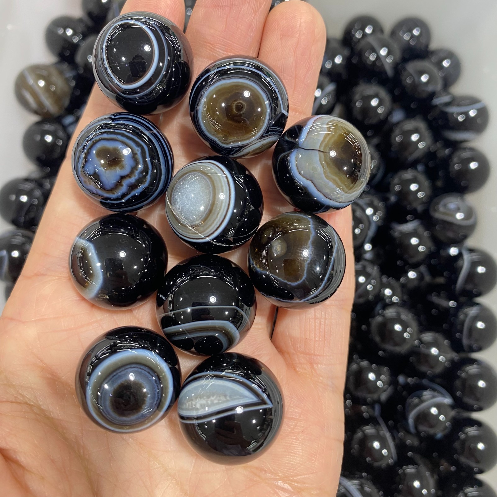 Top！5pcs sardonyx Quartz Sphere Crystal Ball Reiki Healing 20mm