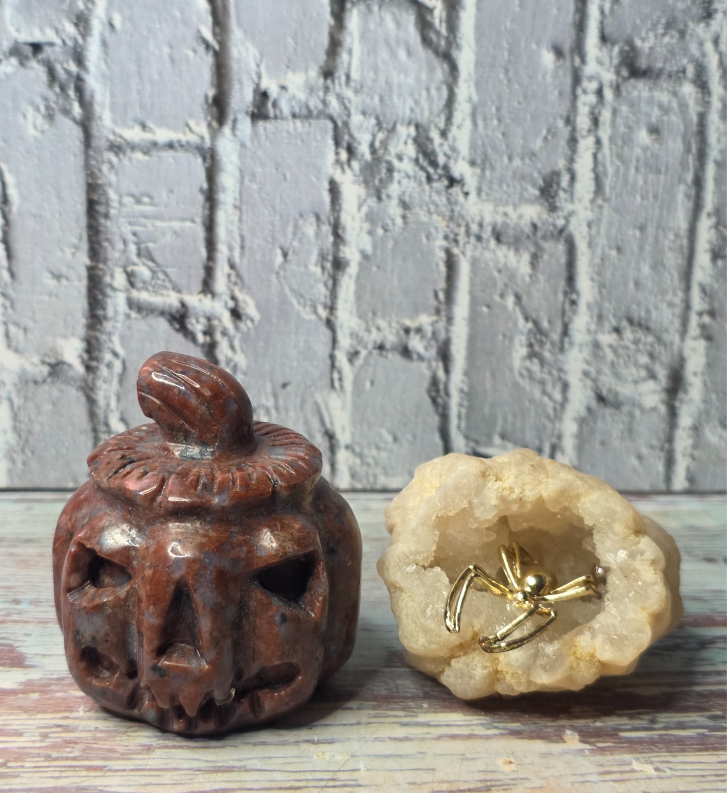 2-Piece Crystal Halloween Set Carved Red Jasper Jack-O’-Lantern & Geode Spider