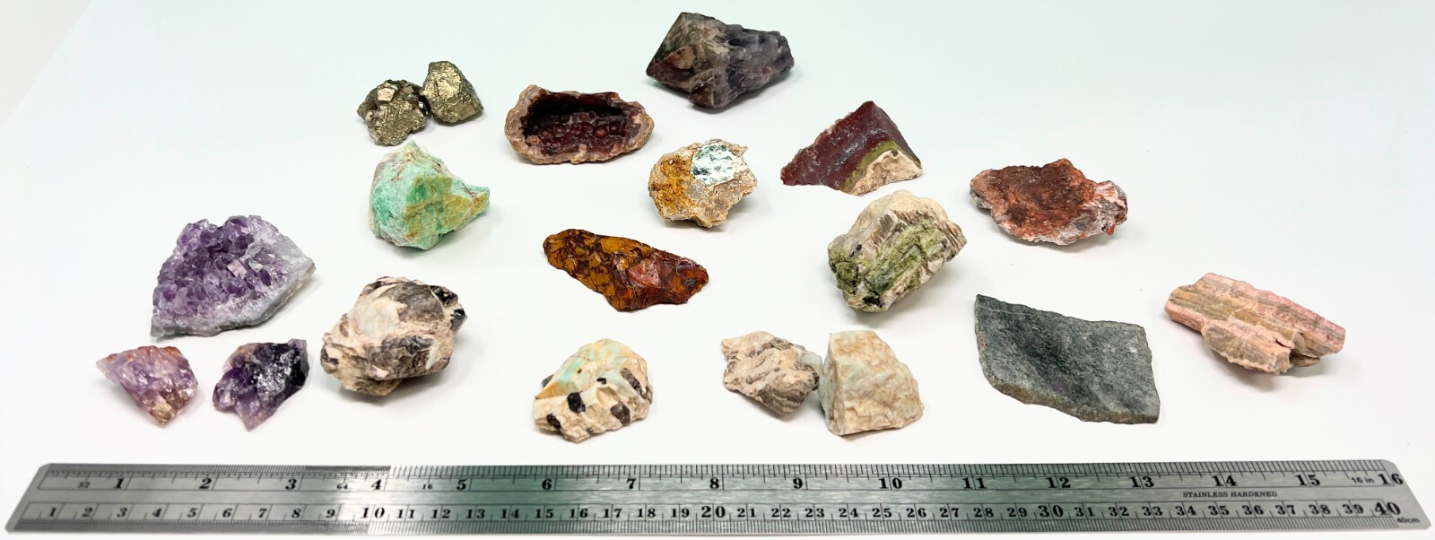 Crystals, Minerals, Natural Stone Specimens – MIXED ESTATE COLLECTION LOT #04