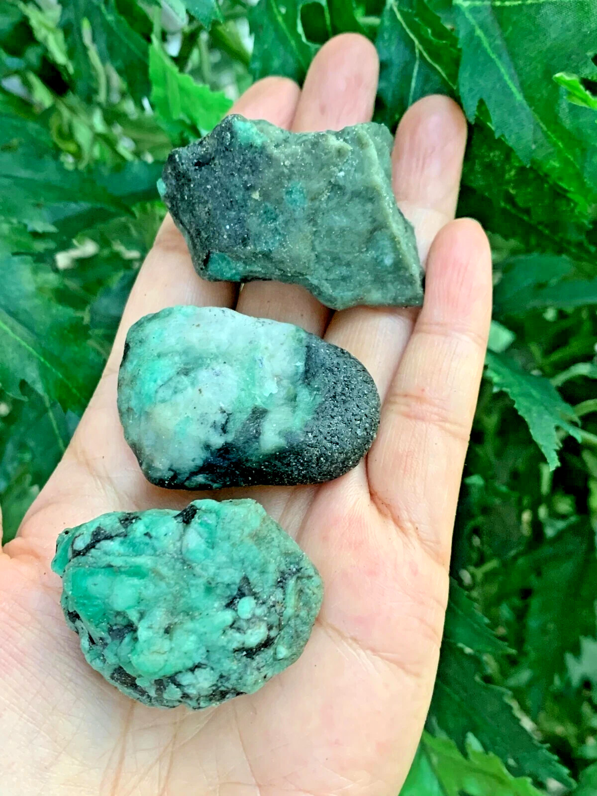 Natural Emerald Raw Stone -Crystal Mineral Specimen Reiki Healing Energy Gifts