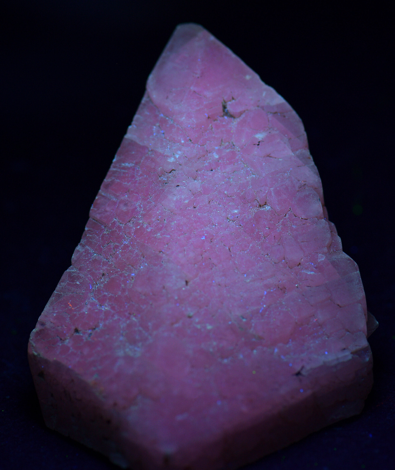 Unique terminated Calcite crystal, UV. Hardin County, Illinois. 97 grams.