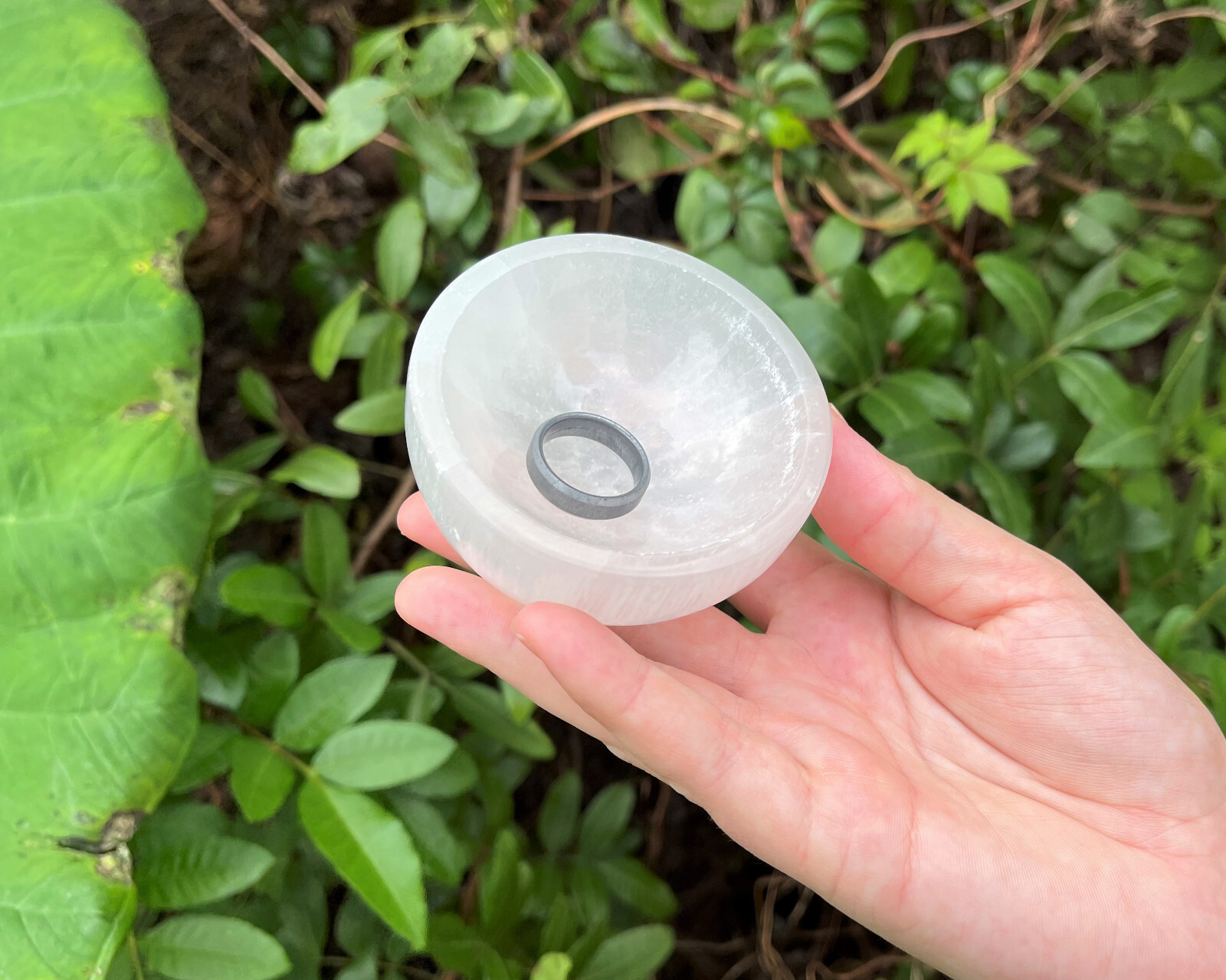 Selenite Charging Bowl, 3″ Offering Bowl (Selenite Cleansing & Crystal Healing)