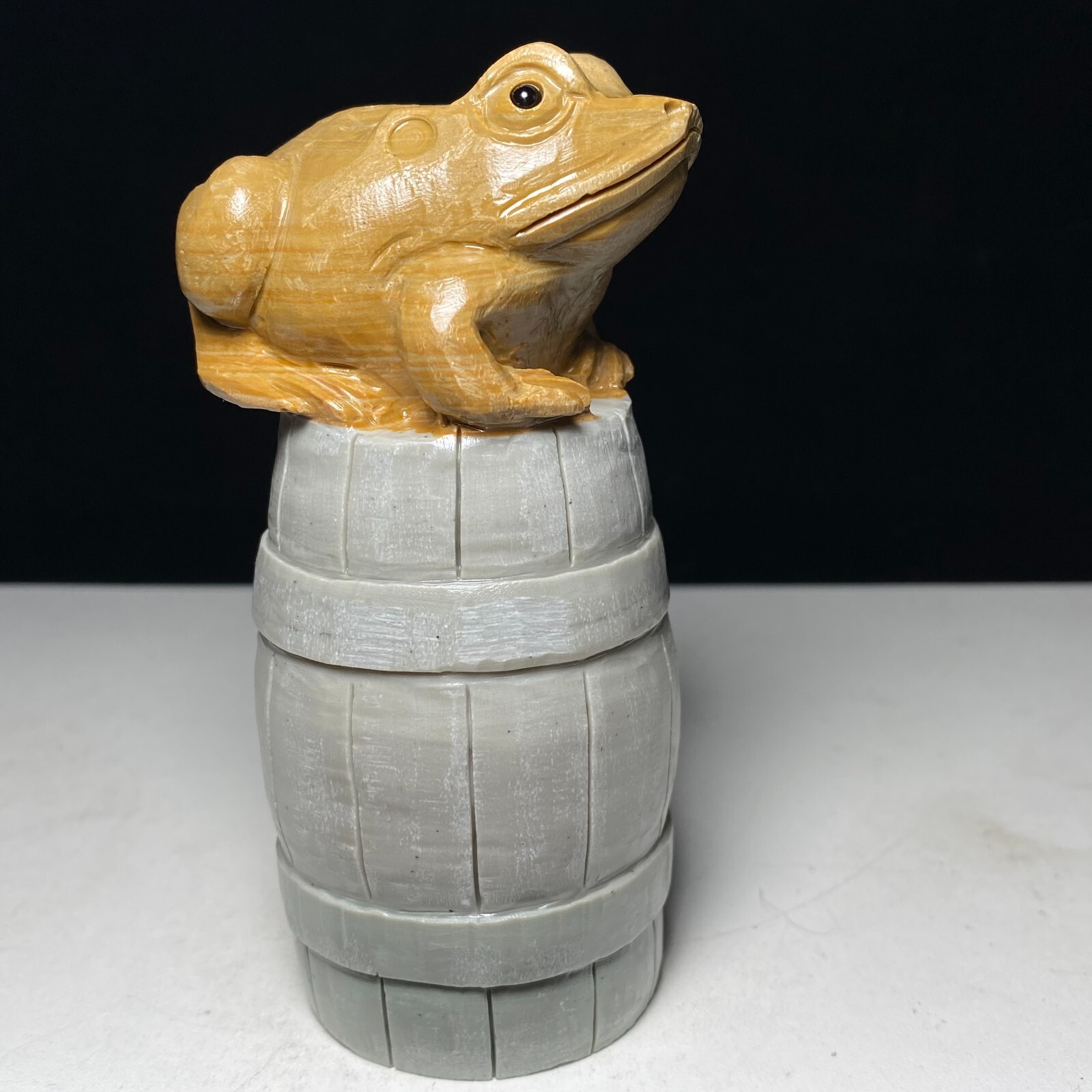 Natural Crystal Quartz Mineral Specimen Songhua Stone Handcarved Frog Gift
