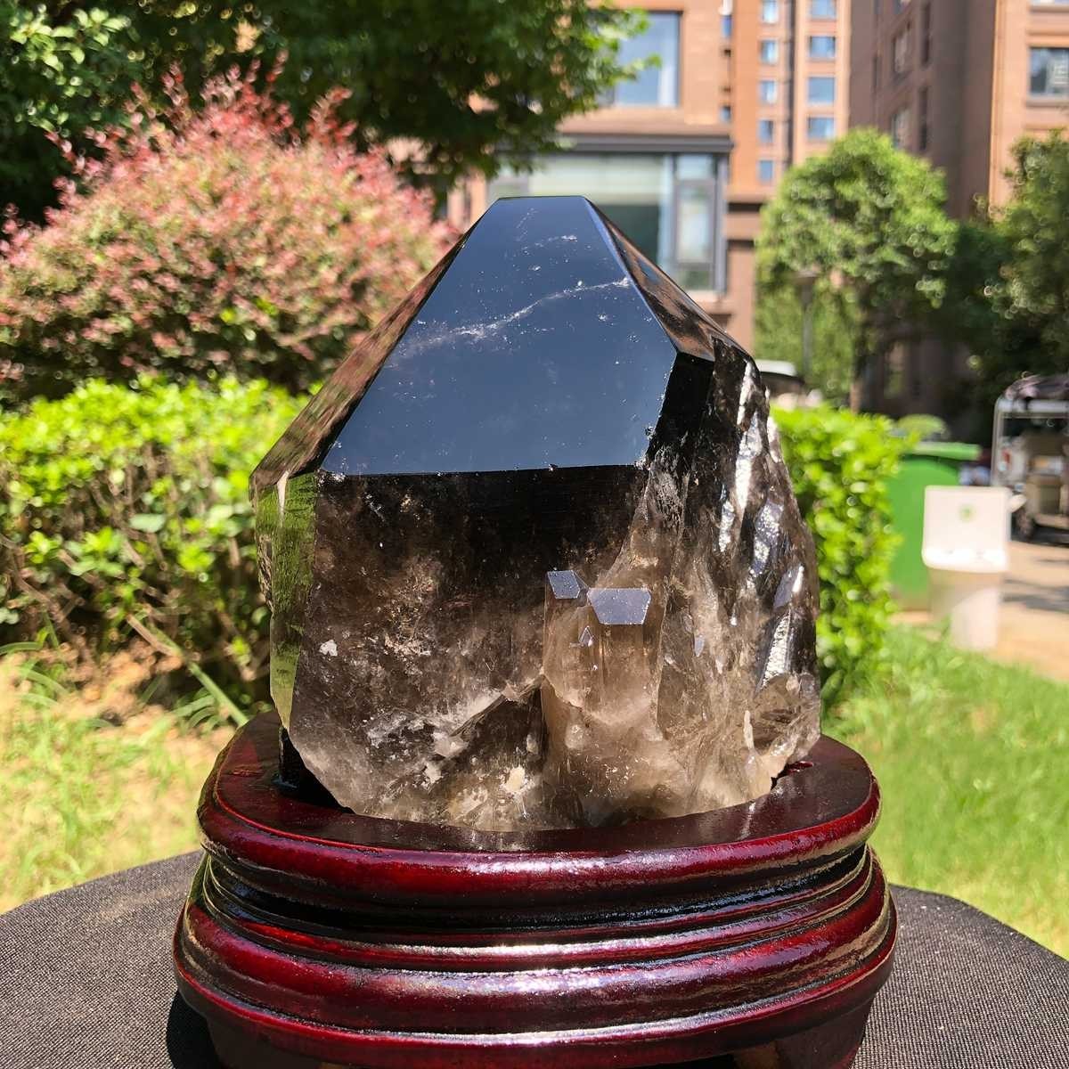 2410g Natural tea crystal specimen + pedestal MH1758