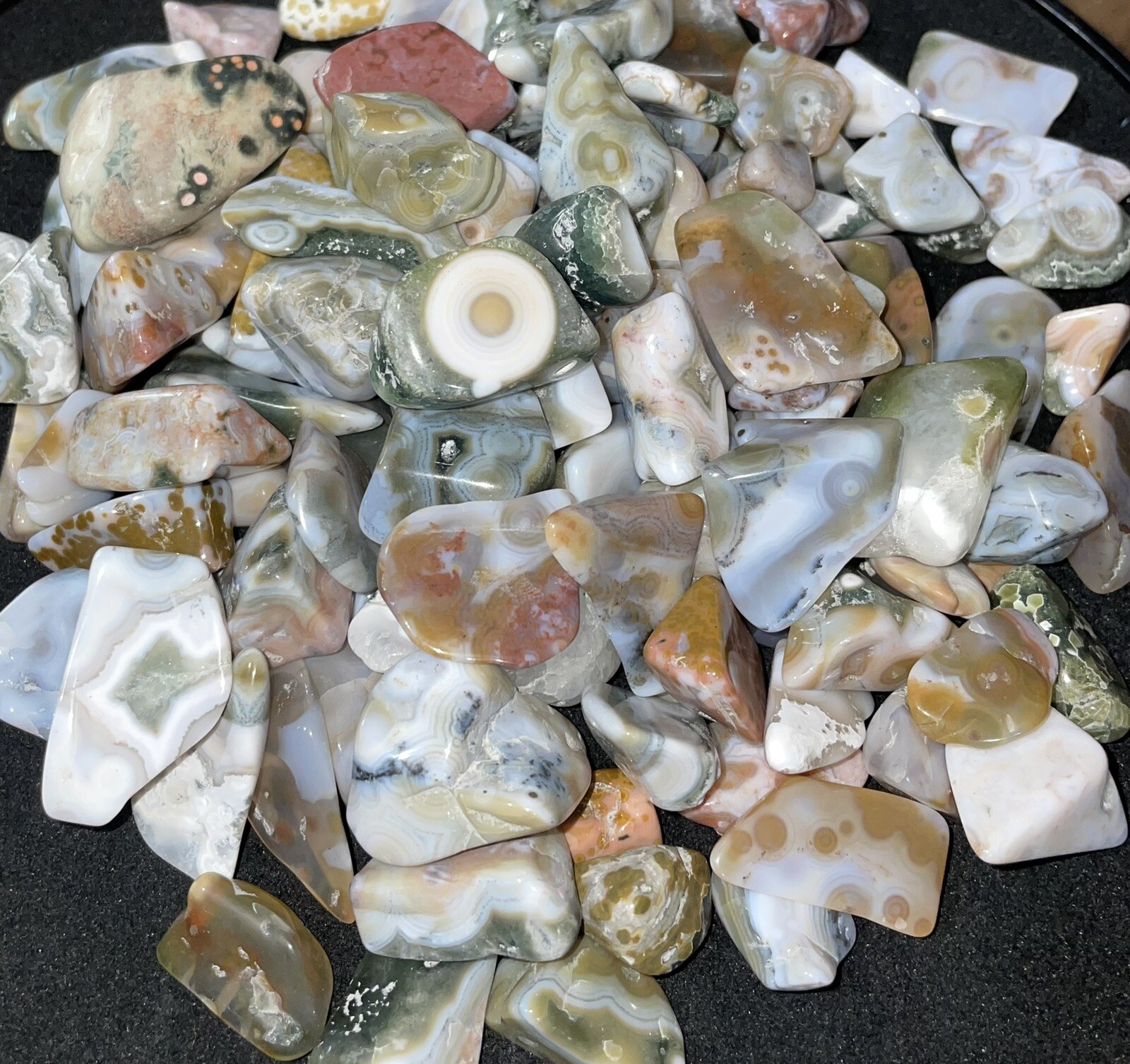 8TH Vein Jasper Tumbles. Smaller Pieces 2-10gr Variety. Lots Of 5 Random