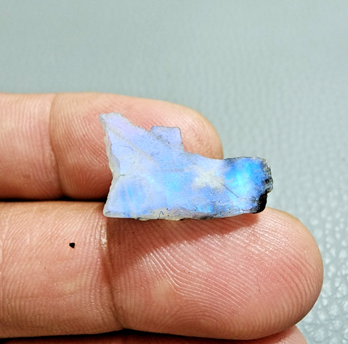 7 pcs Lot White Rainbow Moonstone Power Blue Fire Rough Loose Gemstone 19-24MM