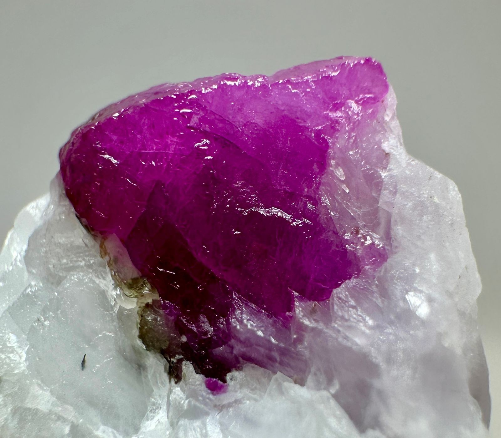 270 Carat Top Ruby Crystal Specimen From Jegdalek Afghanistan