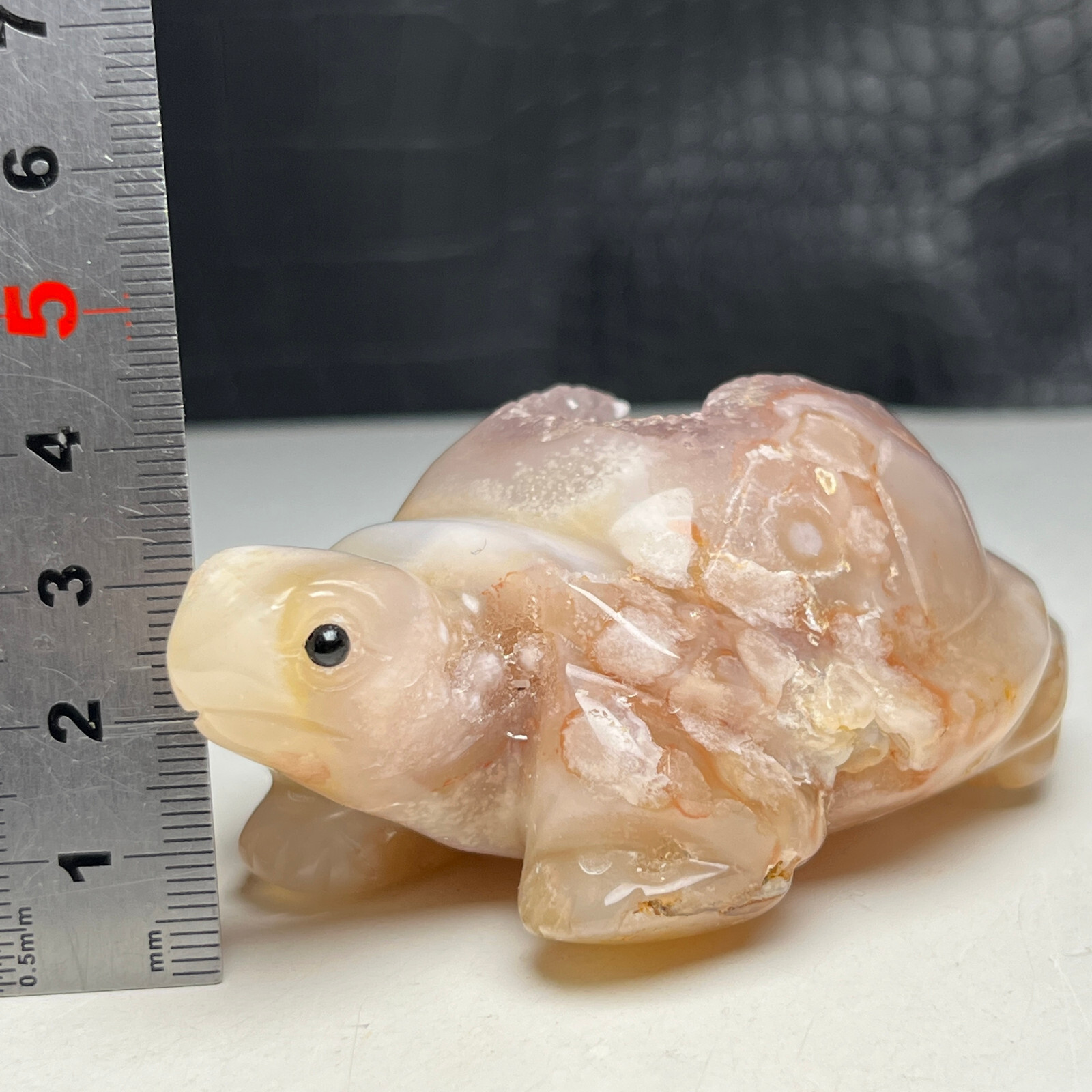 199g Natural Crystal Mineral Specimen. Geode Agate. Hand-carved Tortoise.Gift.KC