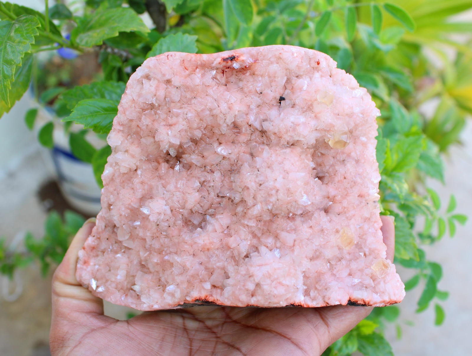 CALCITE CRYSTALS ON HEULANDITE MATRIX MINERALS SPECIMEN #A43