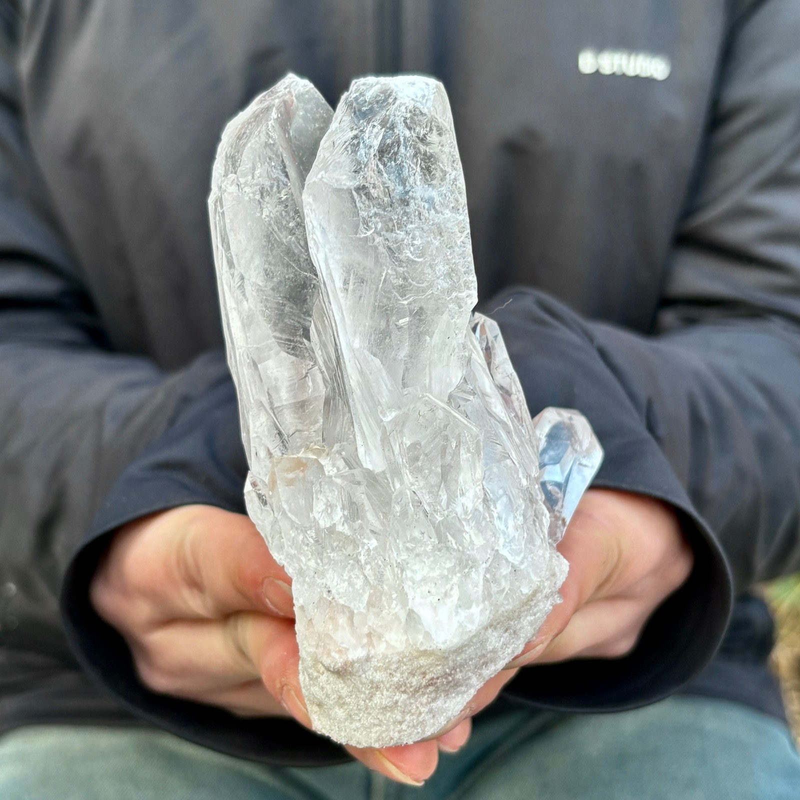 290G Natural white Crystal Himalayan quartz chunk mineralsls Specimen