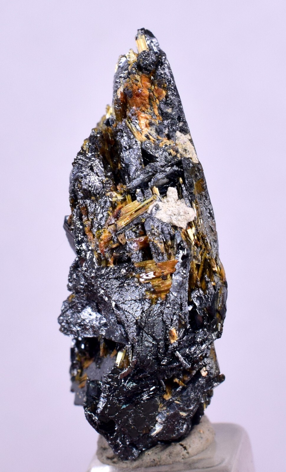 3.1cms GOLDEN RUTILE HEMATITE SPRAY NEEDLES CRYSTALS TITANIUM BAHIA BRAZIL XB16