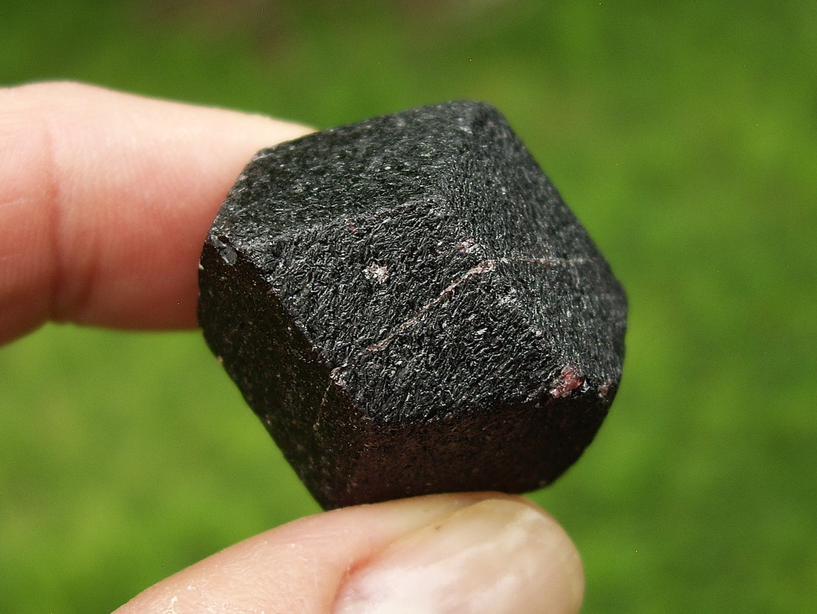 Deep Red Medium Large Garnet Crystal (Almandine ) 29.8g