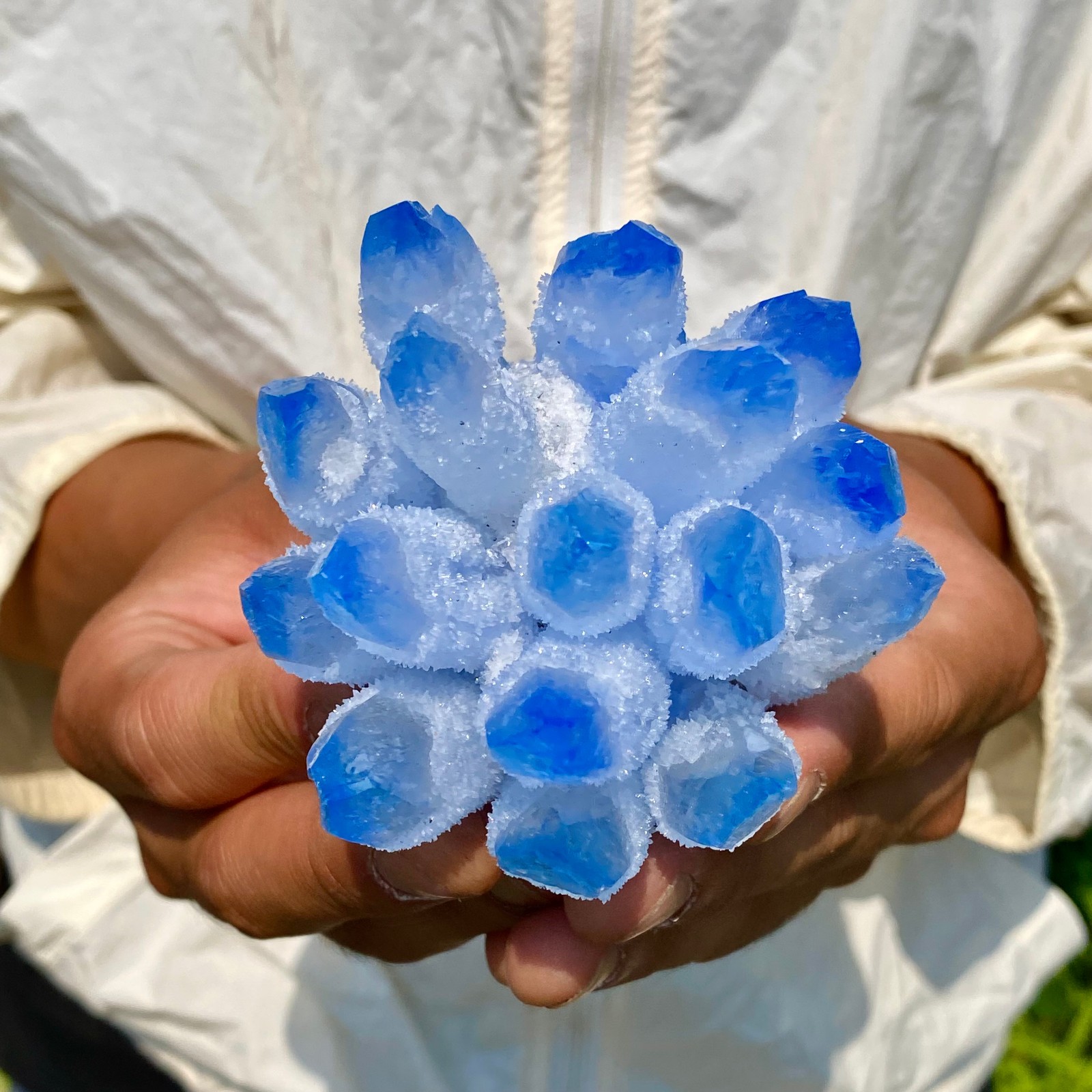 313G New Find blue Phantom Crystal Quartz Cluster Mineral Specimen Healing