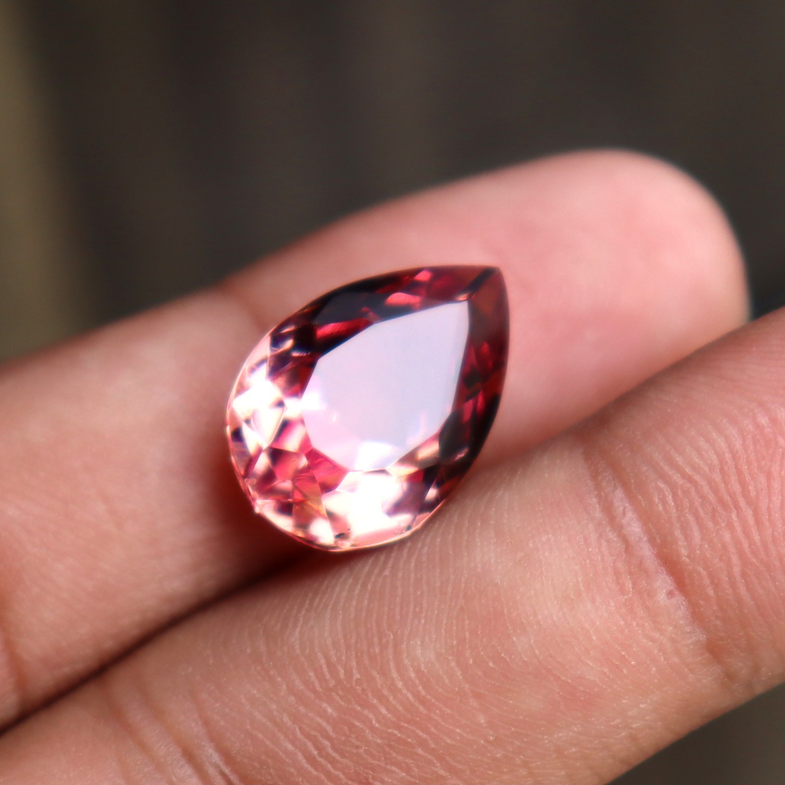 Color Changing Loose Gemstone Certified Natural Alexandrite Pear Cut 10 Ct