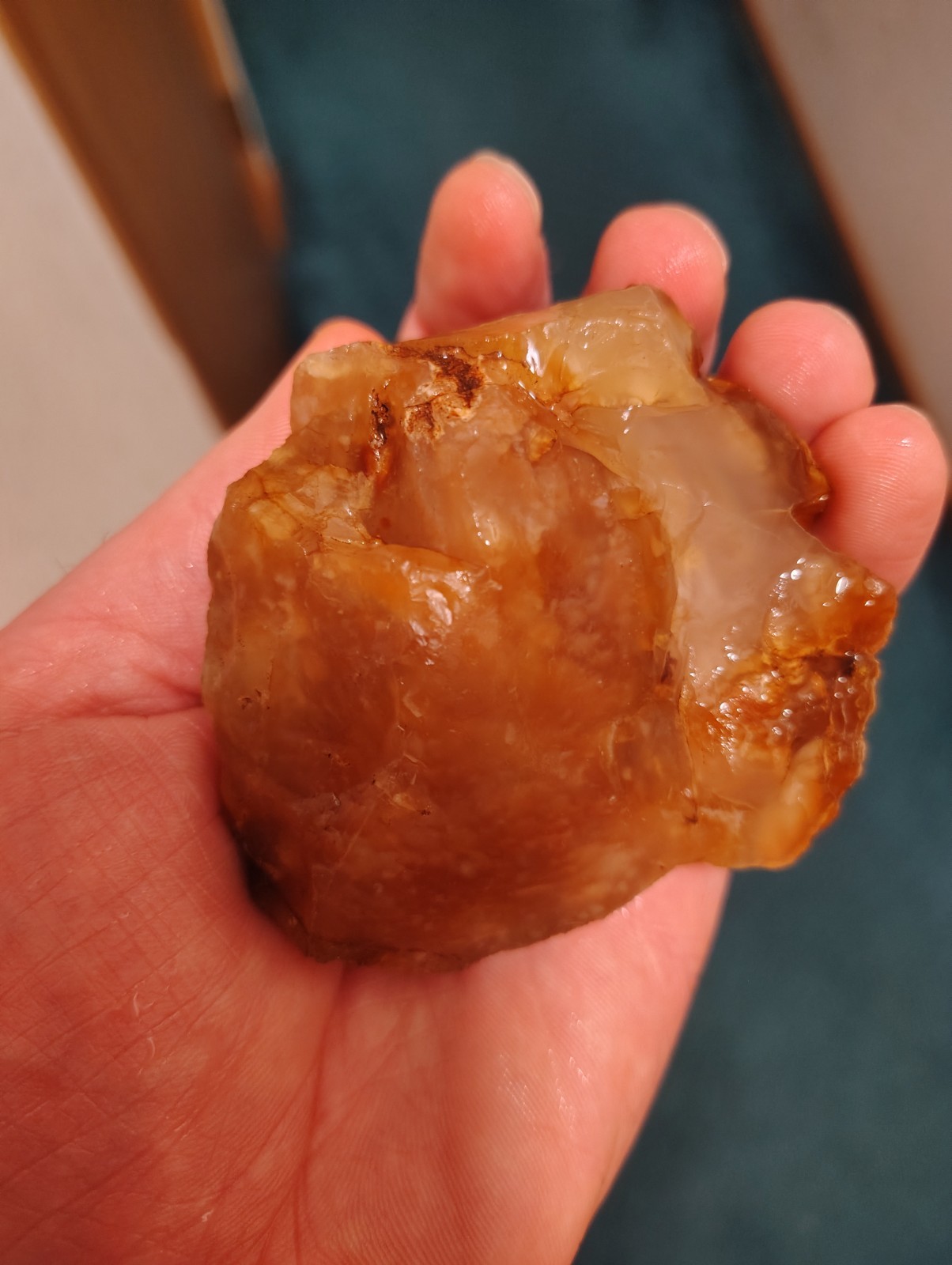 Stunning, Aaa+ unique Oregon carnelian agate,12.2 oz approx 3.5 in multi colored