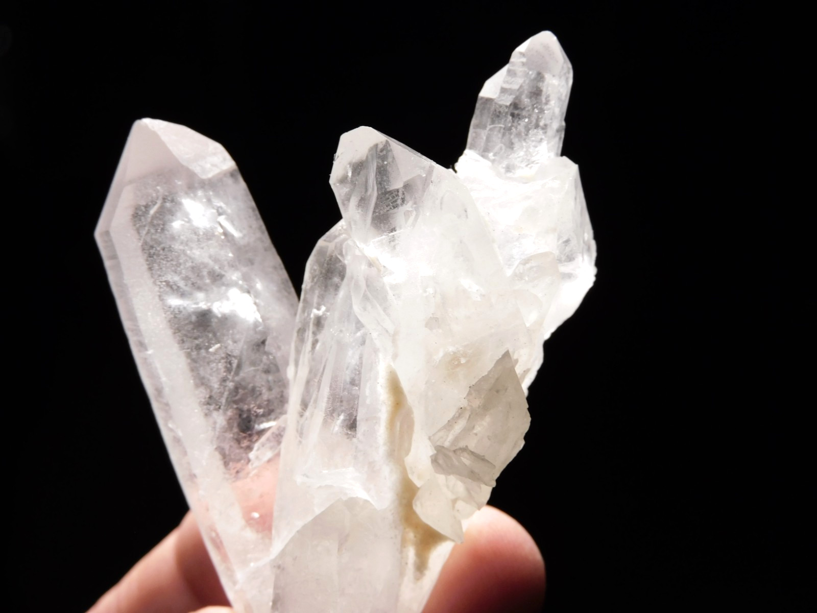 Four Points! Translucent! QUARTZ Crystal Cluster 100% Natural Brazil 70.1gr
