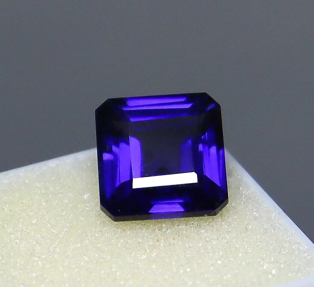 Radiant Cut AAA+ Loose Gemstone Sapphire Certified 8-10 Ct