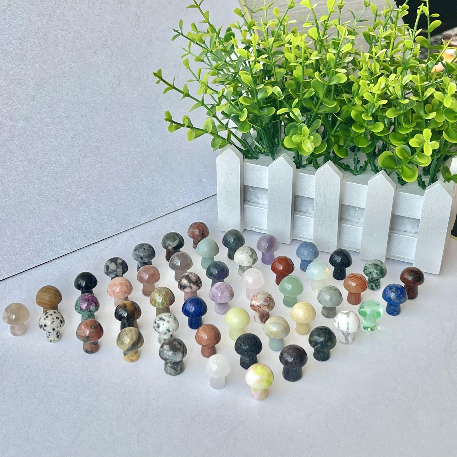 Natural Mix mini Mushroom Quartz Crystal Carved Skull Healing Random