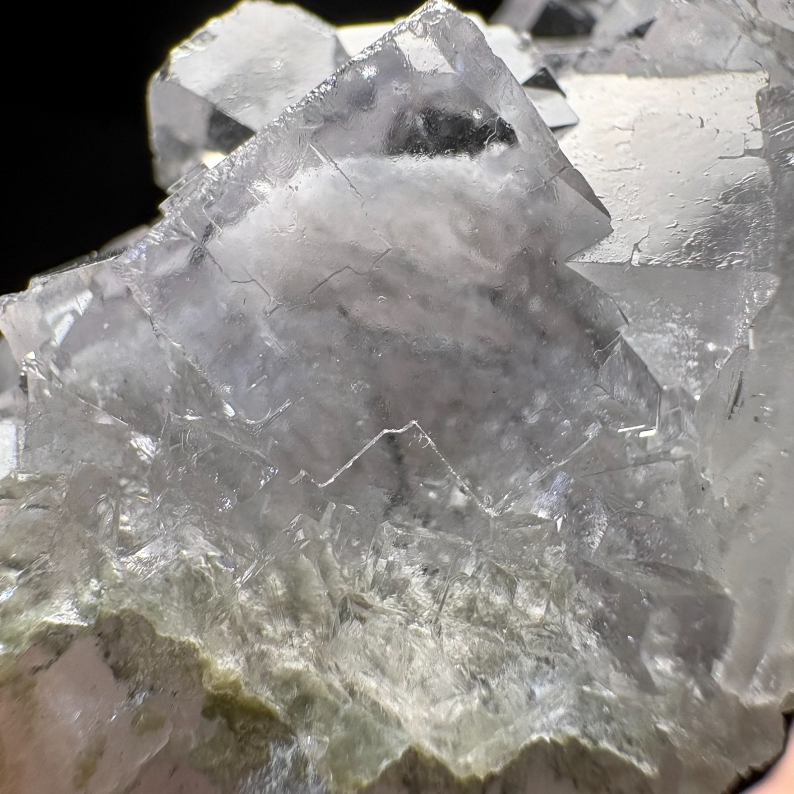 AAA+ Water-Clear Cubic Fluorite Cluster Specimen Natural Crystal Raw Mineral