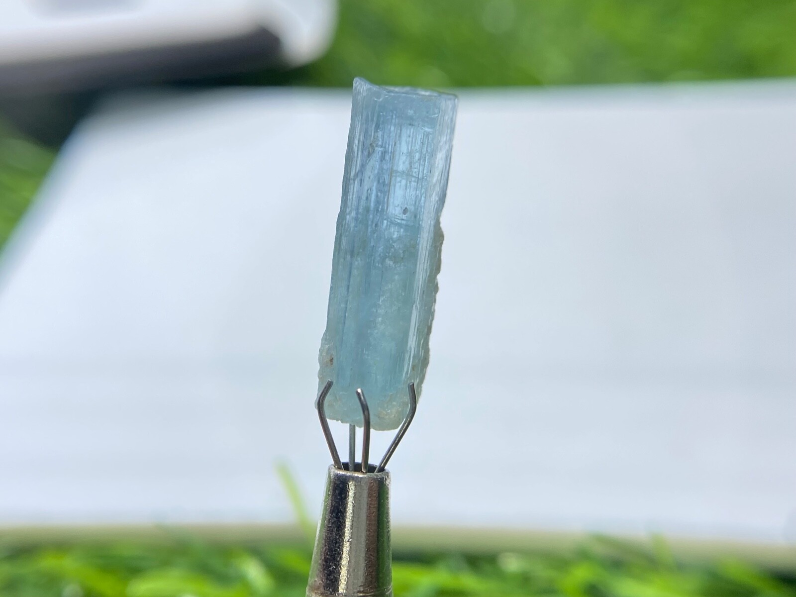 Natural Aquamarine Crystal Rough Gemstone 9.5 Carats 22x8mm Blue Color