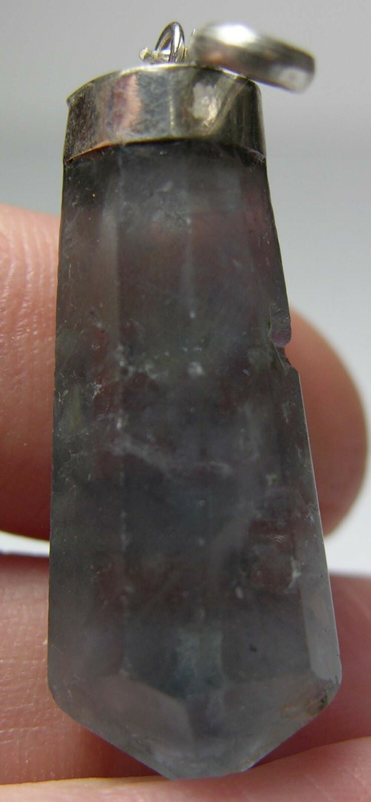 #4 Pakistan 37.70ct 100% Natural Blue Fluorite Crystal Pendant 7.50g 31.00mm