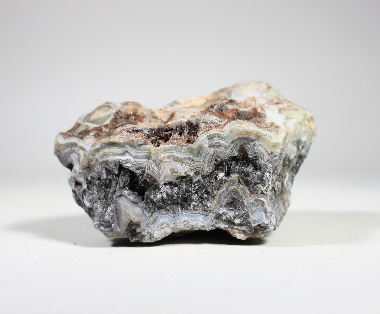 Tuxedo Lace Agate – “A” Grade Slabbing Rough – Bulk Wholesale Options