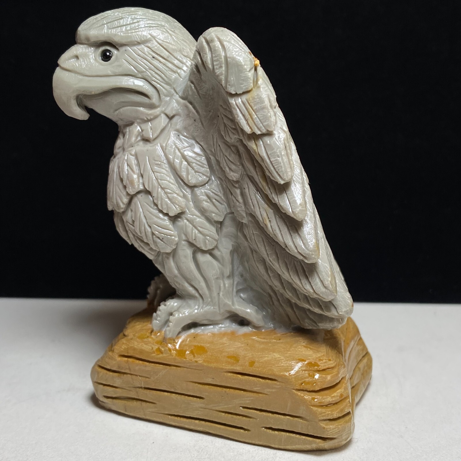 Natural Crystal Quartz Mineral Specimen Songhua Stone Handcarved Eagle Gift