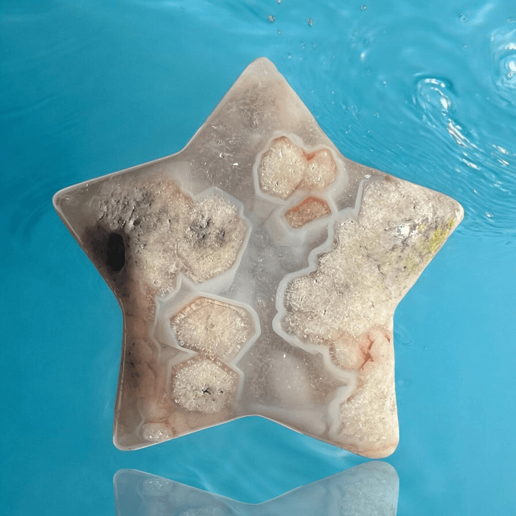 Flower Agate Star Carving