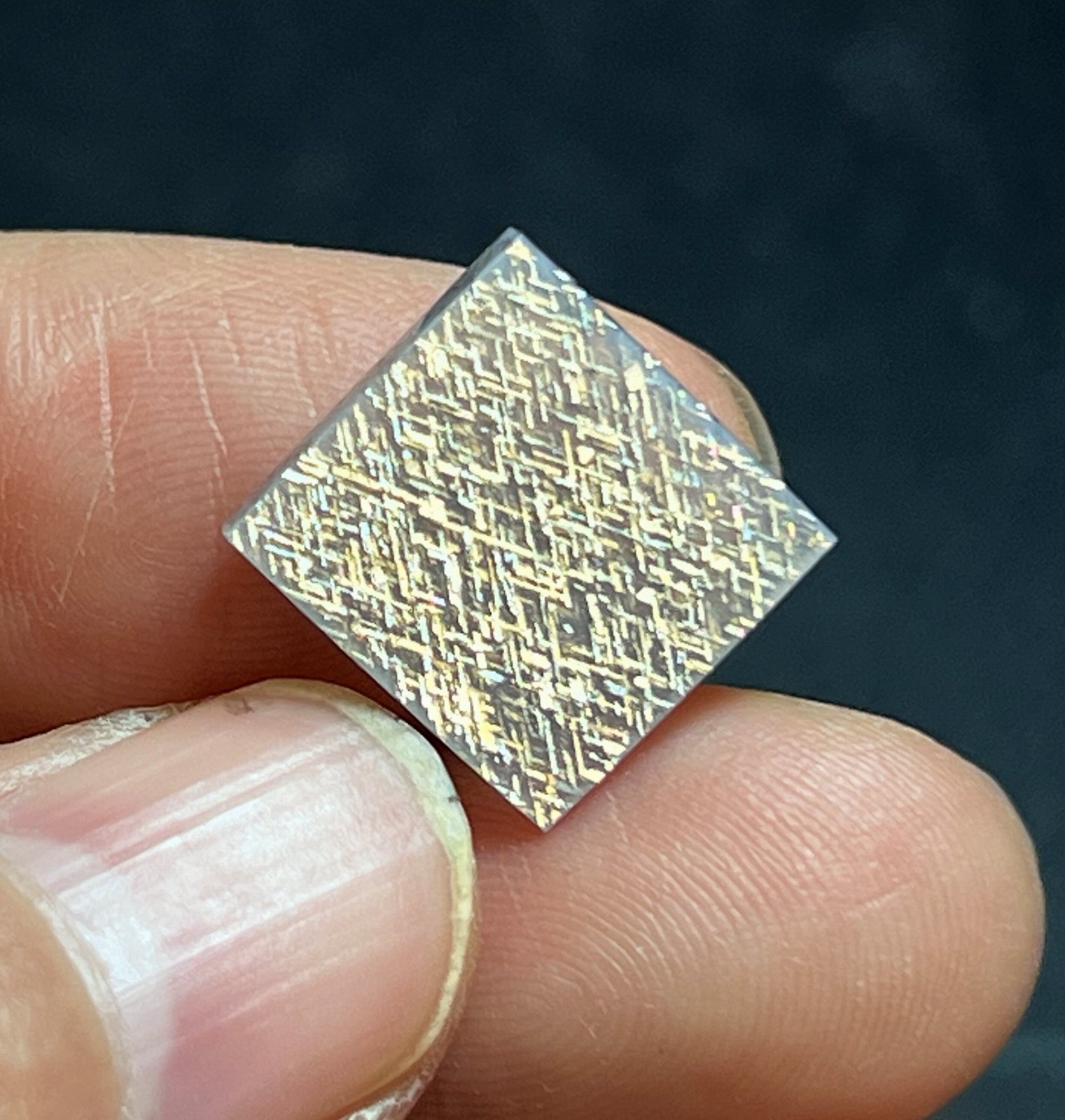 2ct 13mm Both sides Beautiful Polished Rainbow Lattice Sunstone