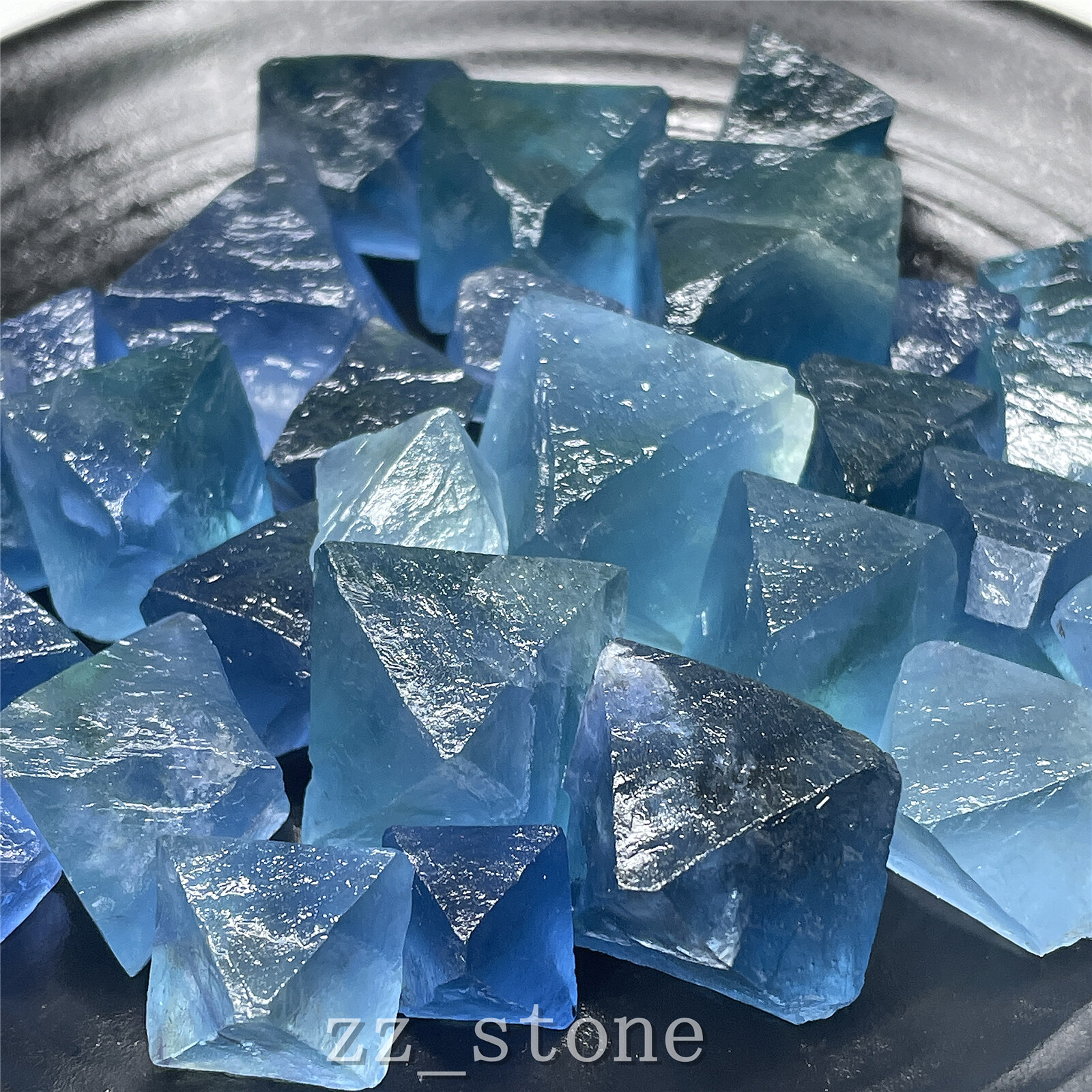 100g Mix Size Natural Blue Fluorite Octahedron Quartz Crystal Mineral Specimen