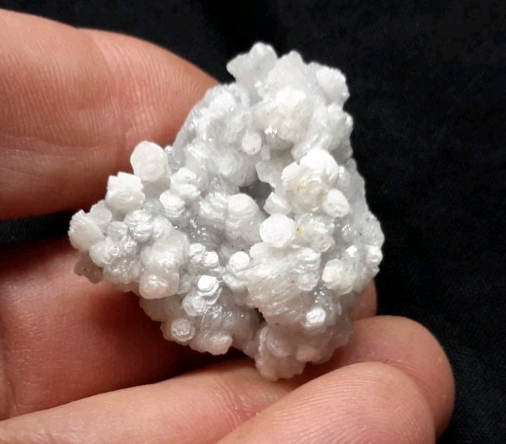 35mm CALCITE with Druzy QUARTZ from Chihuahua, Mexico FLUORESCENT