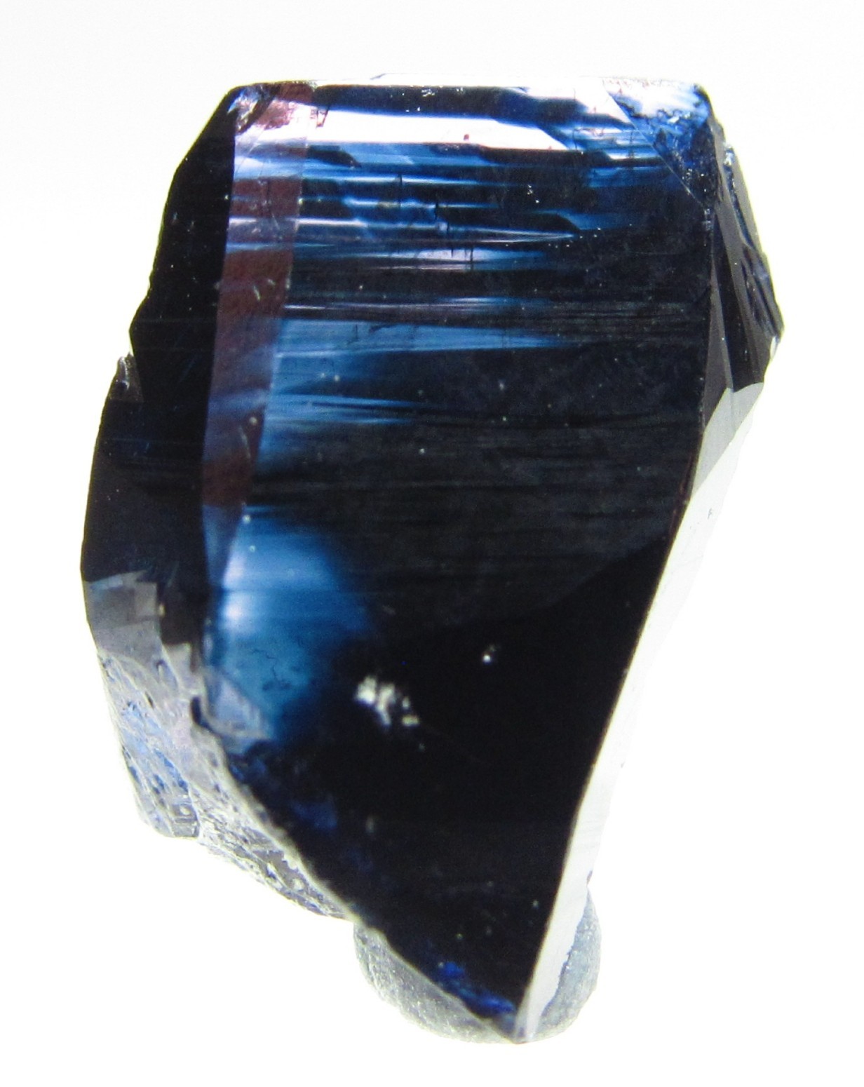 EXCEPTIONAL COLOR ZONE GEM WINZA SAPPHIRE CRYSTAL!!! WINZA TANZANIA