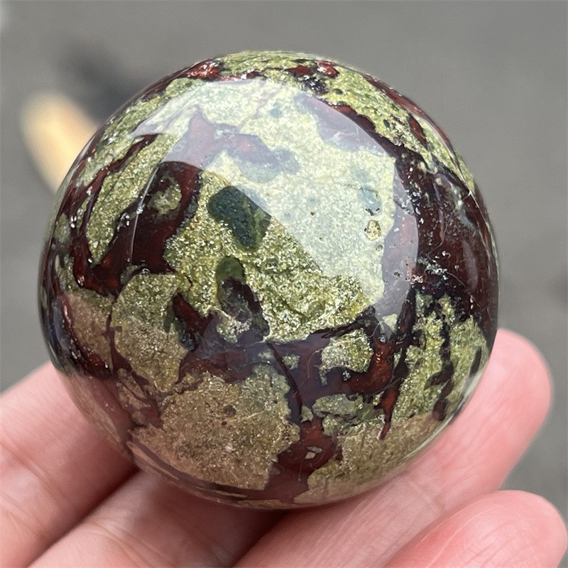 30mm+ Natural dragon blood jasper Ball Quartz Crystal Sphere Healing Random 1PC