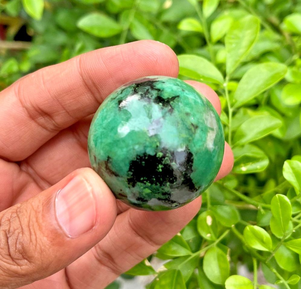 Natural Emerald Sphere 38mm 60g Rare Crystal Ball Healing Stone Decor Gift