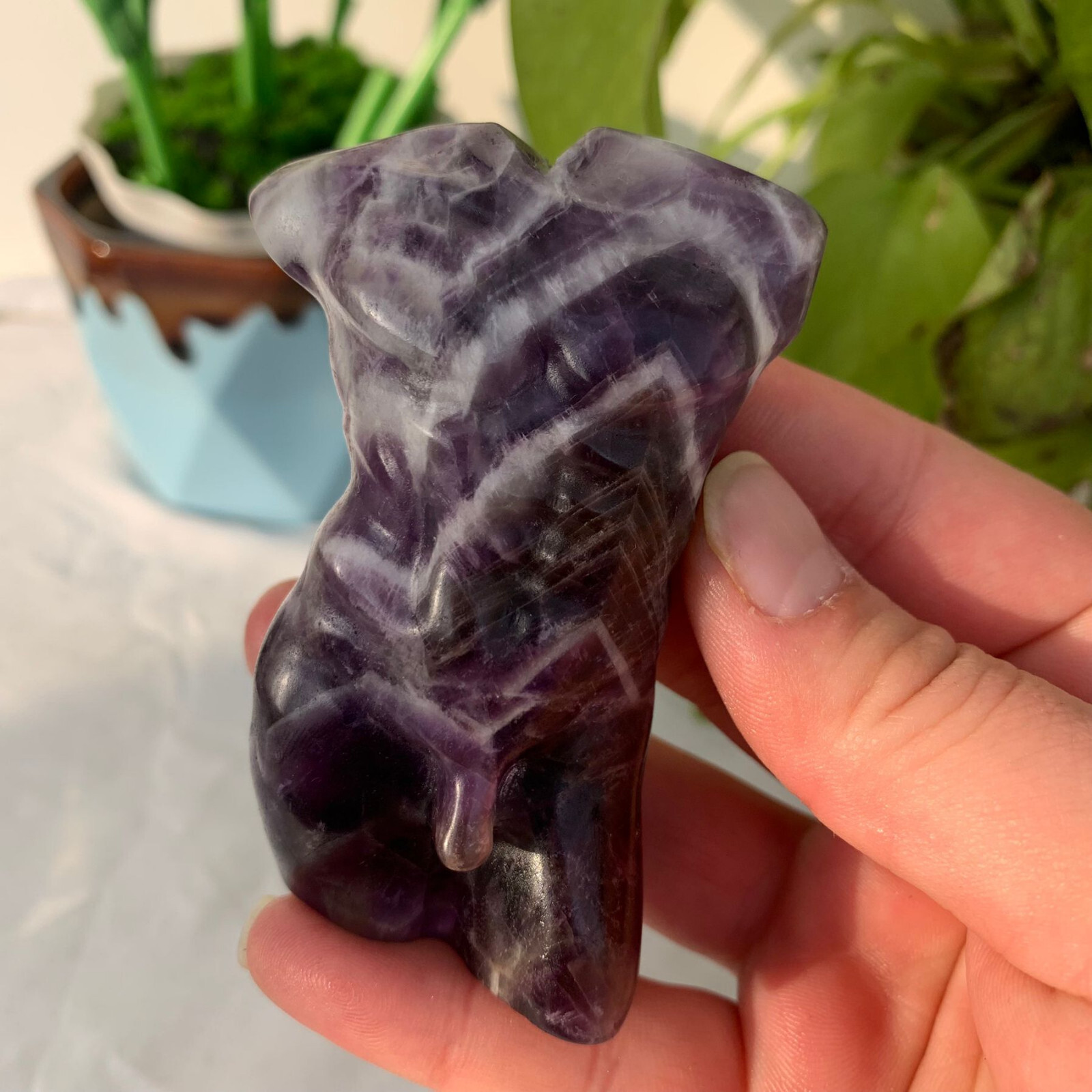 133g Dream Amethyst Male Body Model Carving Quartz Crystal Specimen Collection