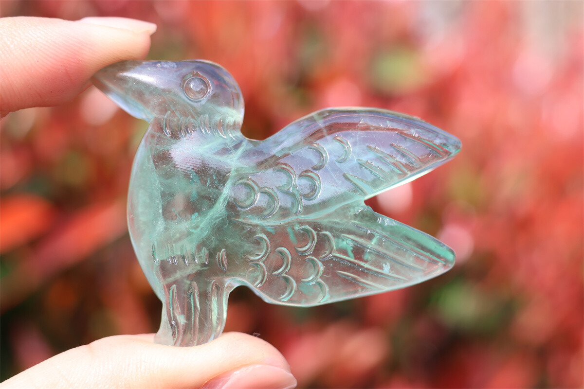 2.3” Fluorite Hummingbird Natural Reiki Crystal souvenir Hand Carved gift 1pc