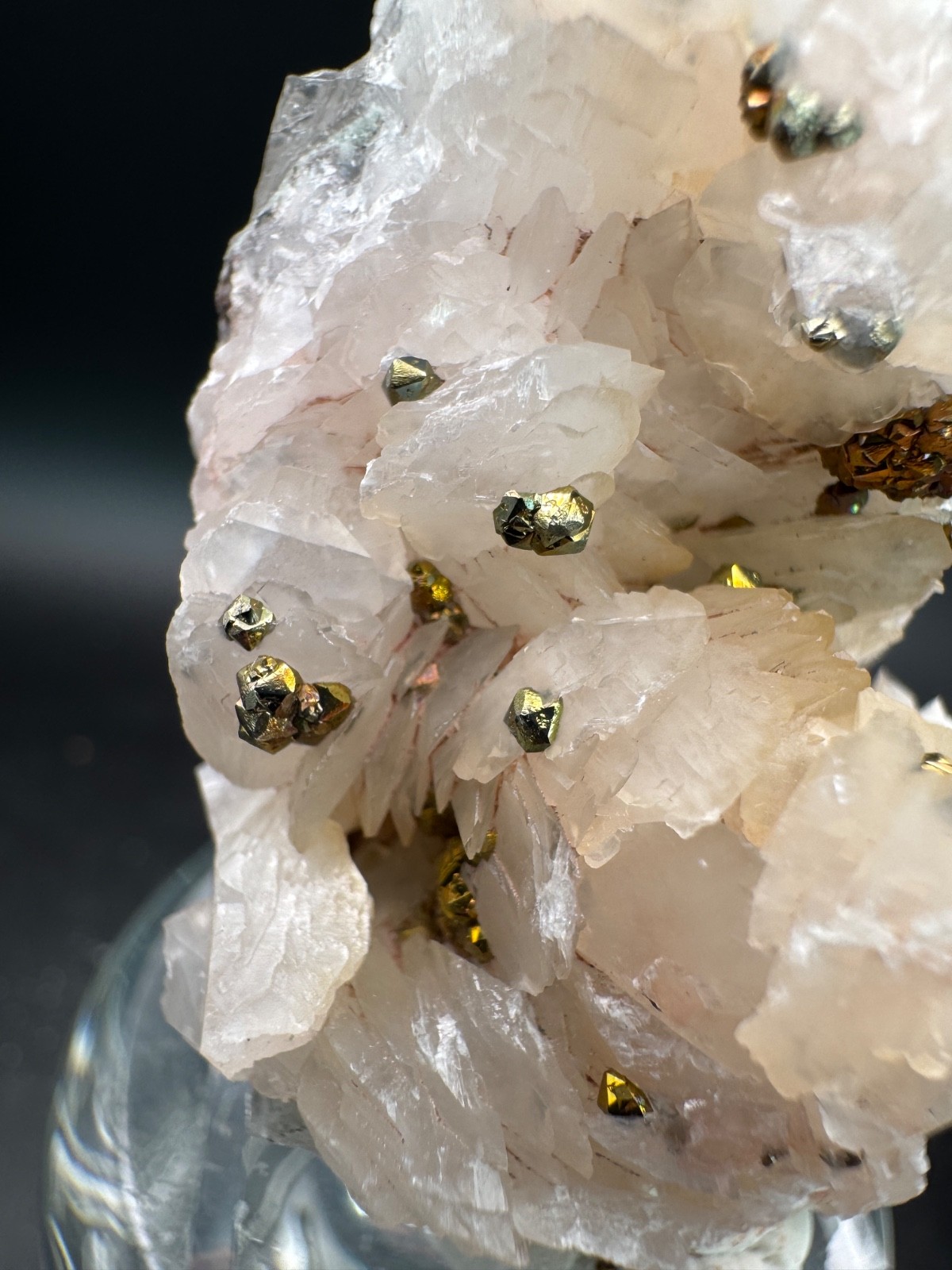 6722 Chalcopyrite on Pink Petal Calcite Hu Bei 44g