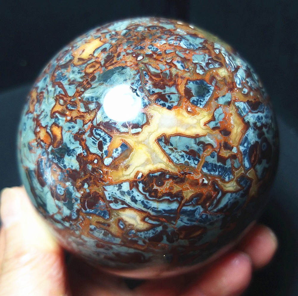RARE 582.7G Natural Polished Colorful Agate stone Ball Healing Madagascar A428