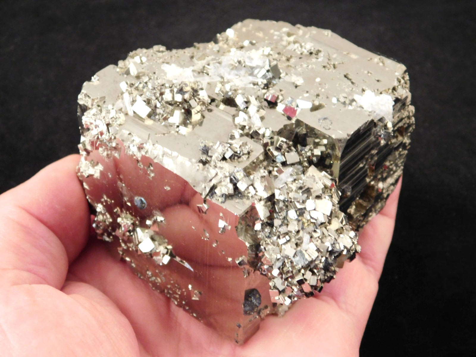 wOw BIG! AAA Pyrite CUBE Cluster 100% Natural Peru 825gr