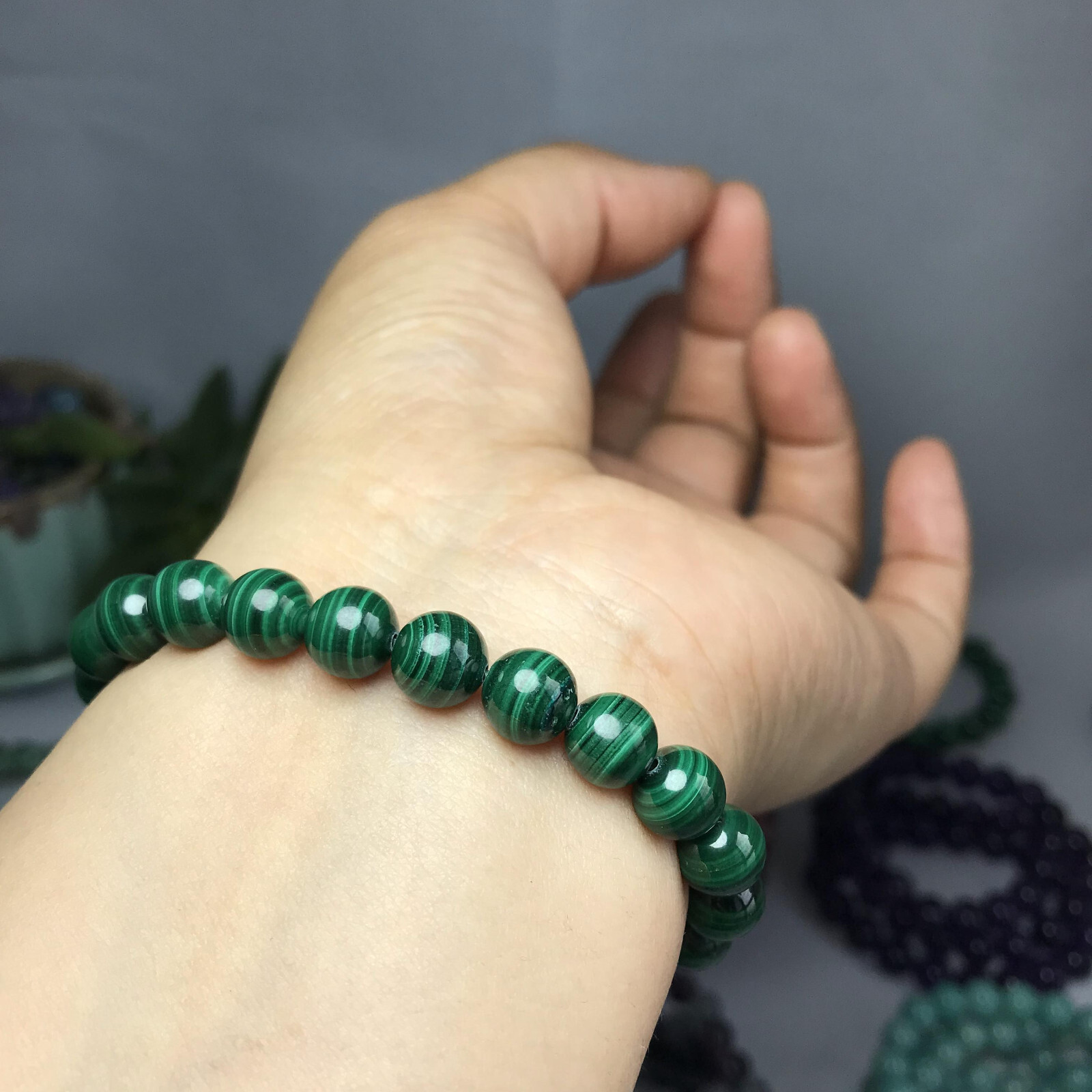 8mm Natural malachite gemstone Crystal chain beads bracelet 25-26g A5263