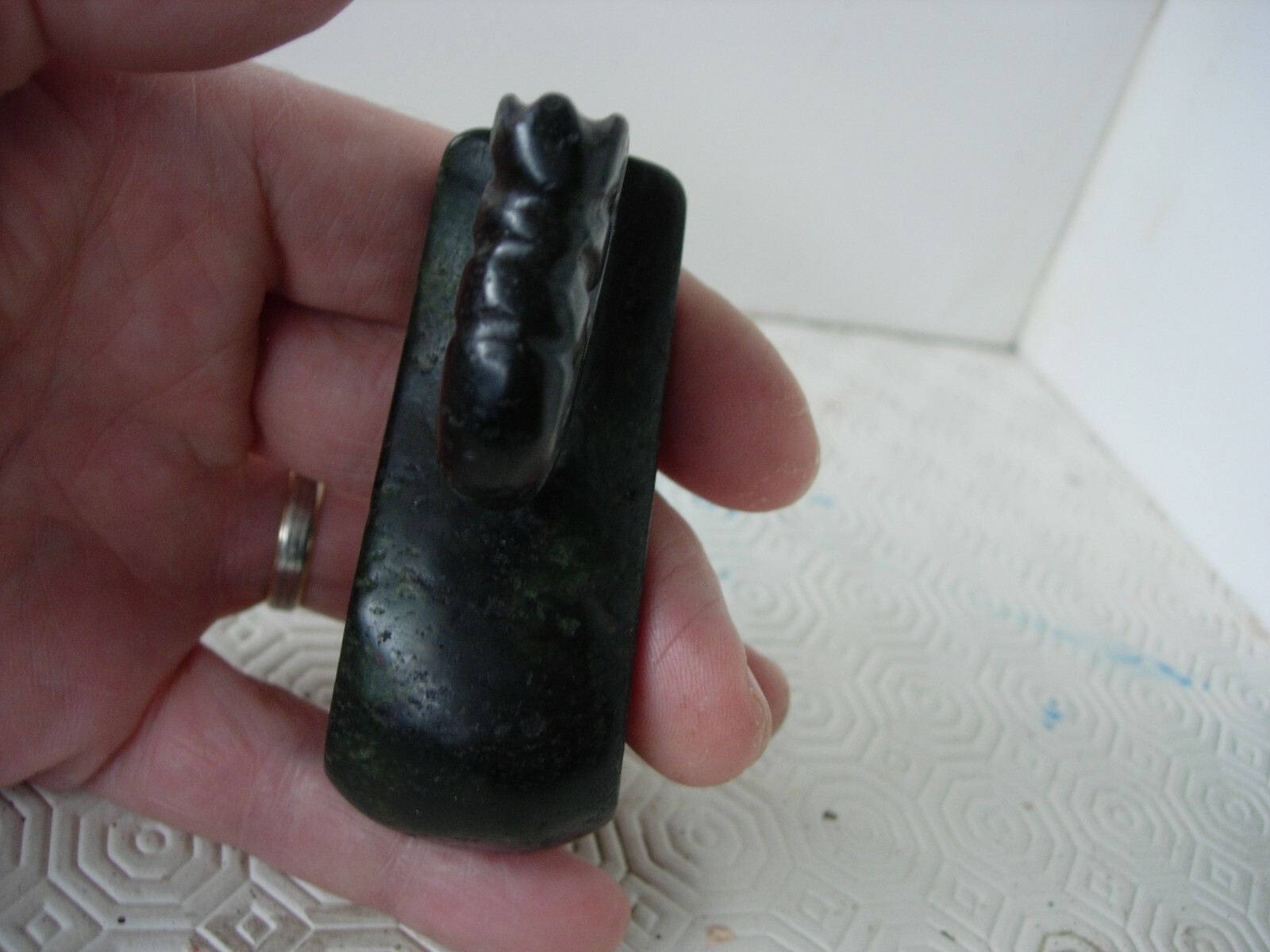 hongshan hook shape thing 88 mm no 2