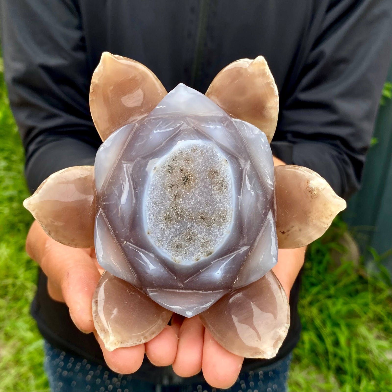 343G Natural Agate Geode Carved Lotus Flower, Hand Carved Healing Crystal Home