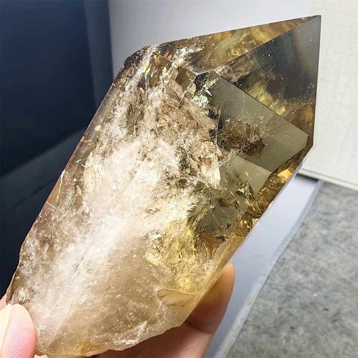 390g Natural rainbow Citrine crystal Obelisk wand point healing specimen L37