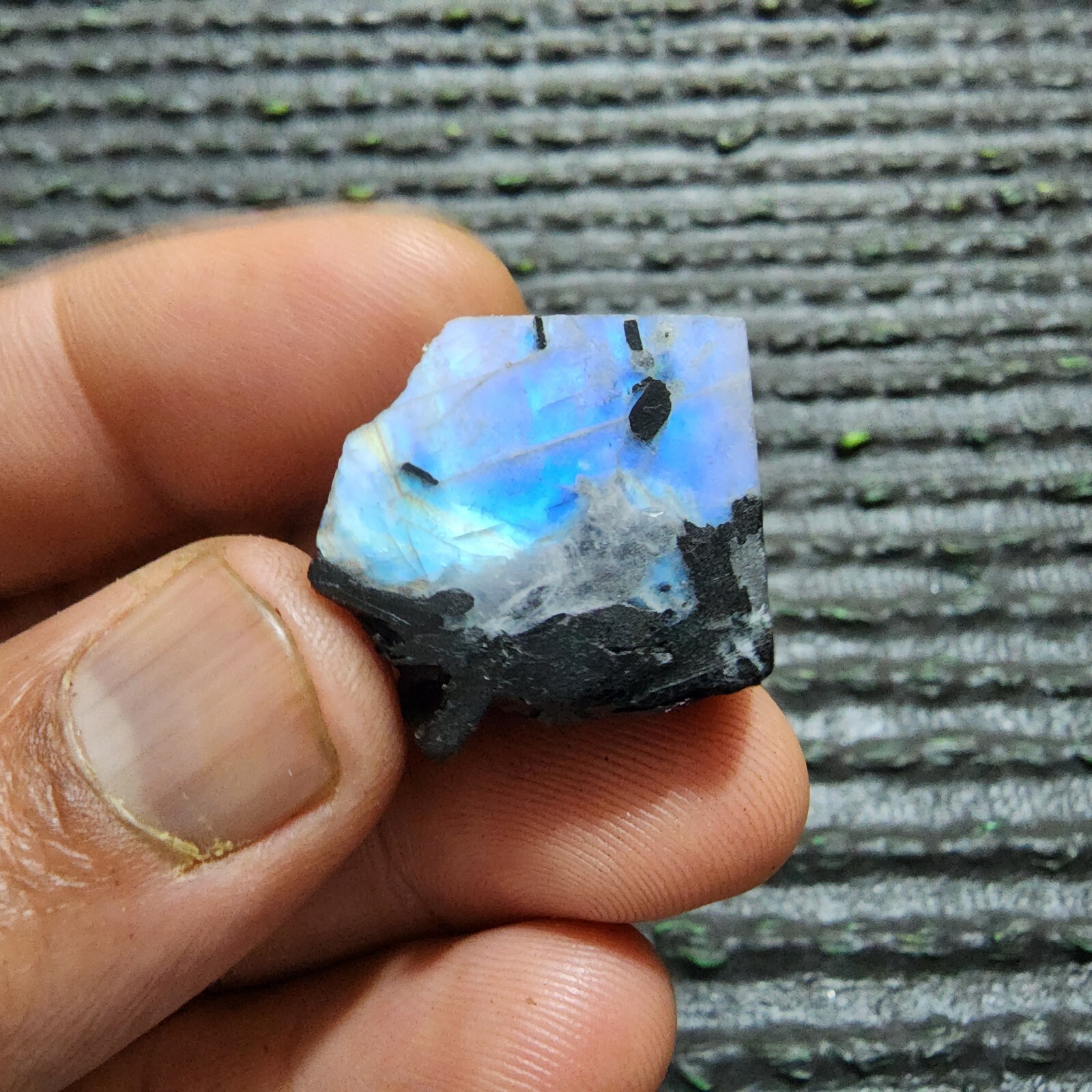 Making For Jewelry Exquisite Beauty Rainbow Moonstone Raw 50 Crt Loose Gemstone