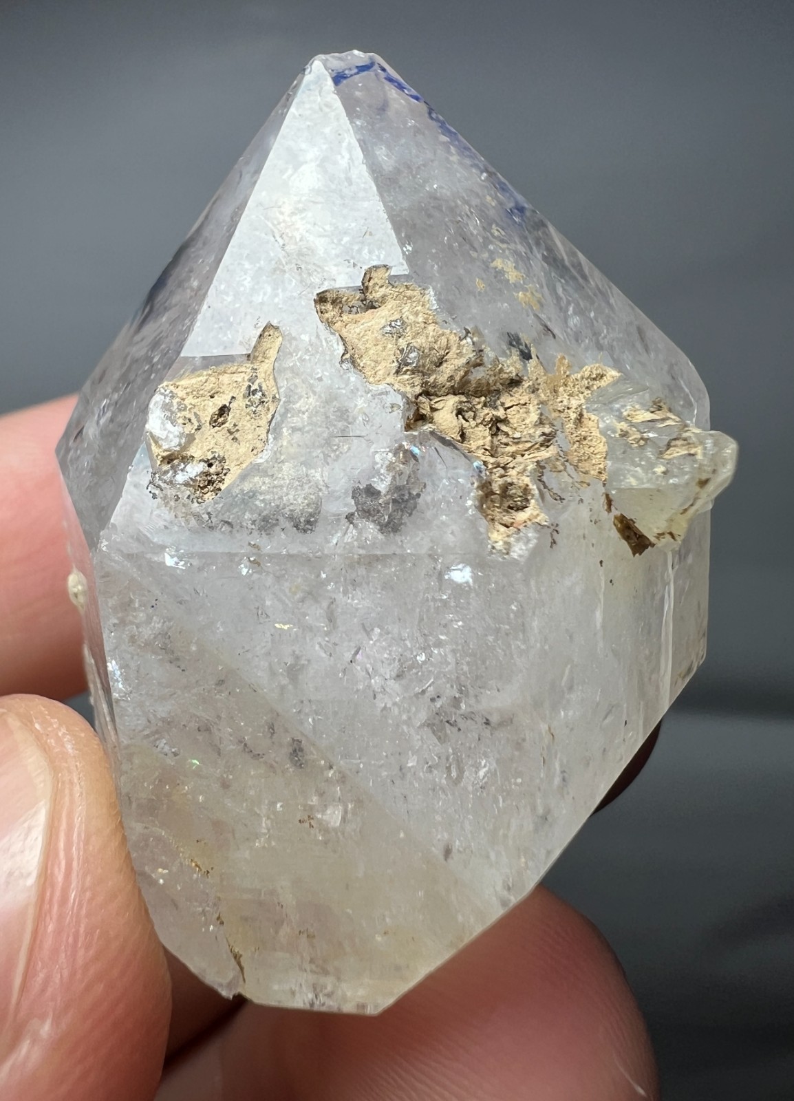 188 Ct Rare! Enhydro Quartz Crystal | Fast Moving water Bubble from Pakistan