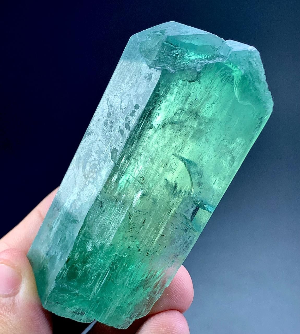 550 Carat kunzite Crystal Specimen From Afghanistan