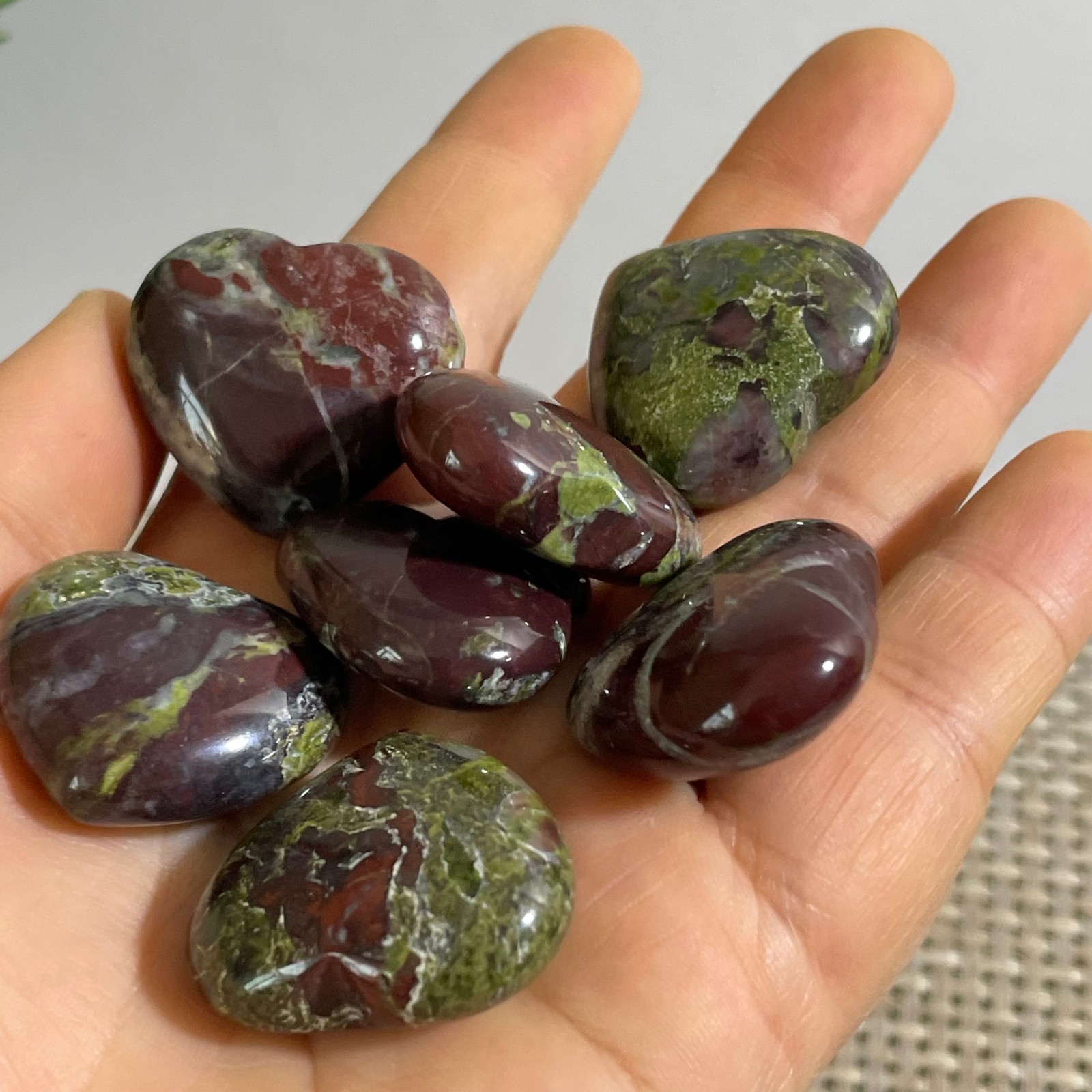 89g Raw dragon blood stone Jasper polishing polished Crystal 7pcs
