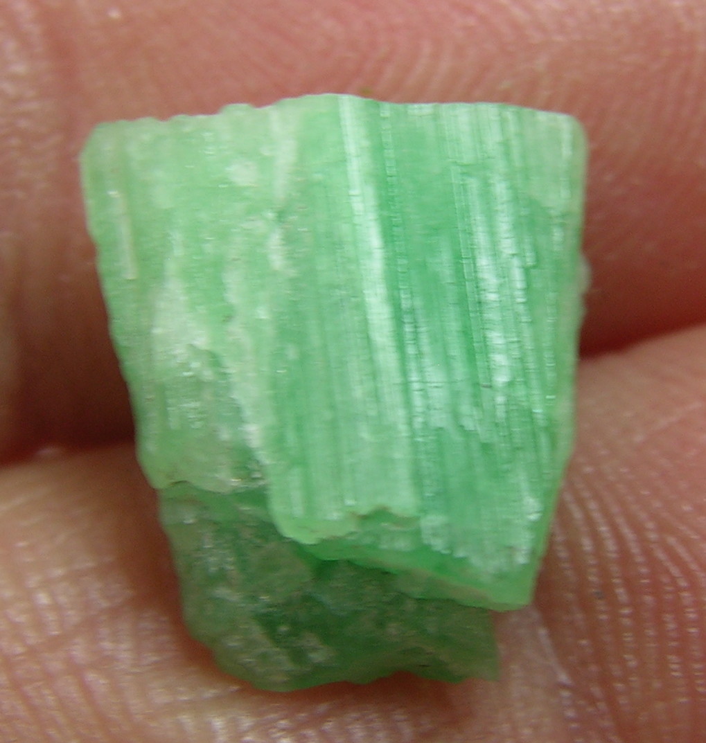 6.10ct Ha Giang Province Vietnam 100% Natural Raw Emerald Crystal Specimen 13mm